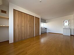 丸内ビル 2階1LDKのリビング/ダイニング