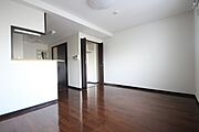 ※掲載写真は同マンション別部屋参考写真となります。