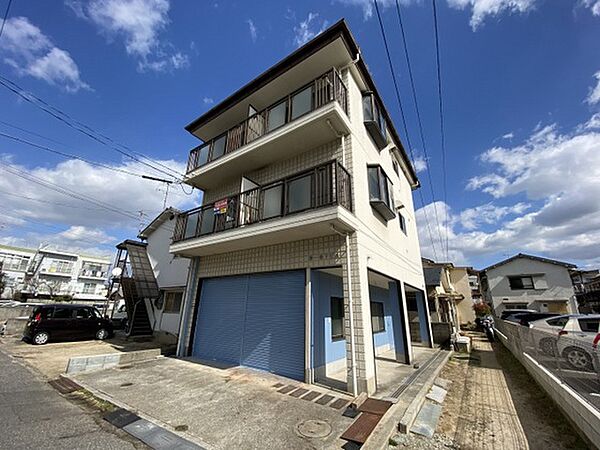 広島県広島市中区江波本町(賃貸マンション1R・2階・24.70㎡)の写真 その1