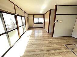 居間
