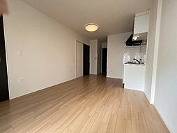 WBeC 2階1LDKのリビング/ダイニング