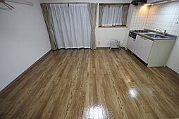 プリウス横川（PRIUS横川） 2階1LDKのリビング/ダイニング