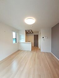 フォルビート 1階ワンルームのリビング/ダイニング