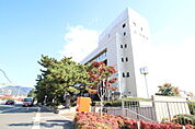 役所「府中町役場まで1816ｍ」