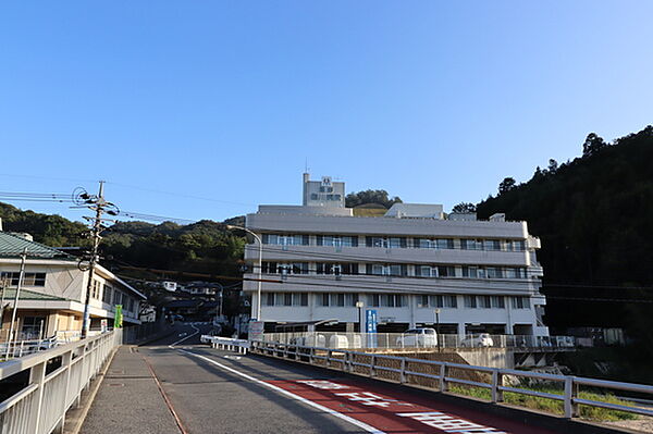 画像19:病院「のぞみ瀬野白川病院まで1199ｍ」