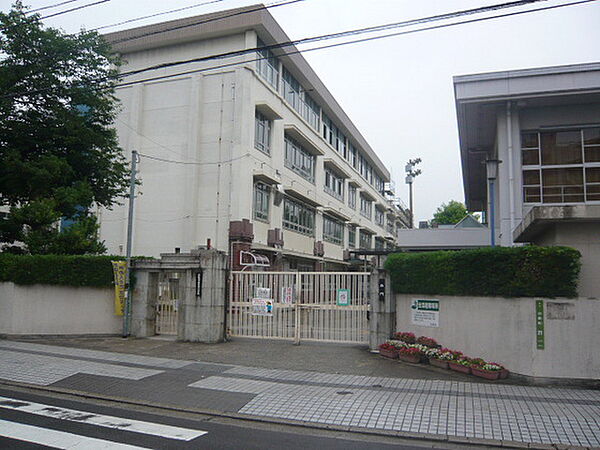 画像21:小学校「広島市立尾長小学校まで1193ｍ」