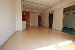 ハイネス横川 5階3DKのリビング/ダイニング