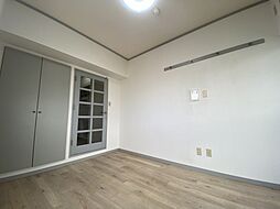 ヴィラブランシュ庚午中 5階1Kのリビング/ダイニング