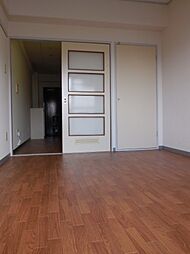 ピープルタウン八幡 5階1Kのリビング/ダイニング