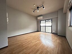 ネッサンスK 2階1Kのリビング/ダイニング