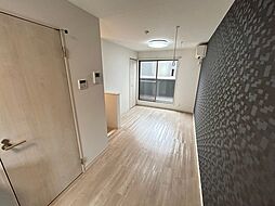 ソフィスコート八幡 2階ワンルームのリビング/ダイニング