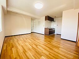 フォーラム180 8階3LDKのリビング/ダイニング