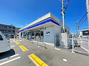 コンビニ「ローソン広島長束五丁目店まで517ｍ」