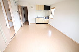 リヴェールアン 2階2LDKのリビング/ダイニング