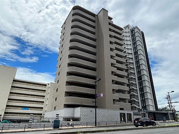 広島県広島市中区西白島町(賃貸マンション1DK・7階・33.70㎡)の写真 その1