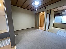 居間