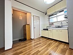 居間