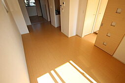 プレストーラII 1階1LDKのリビング/ダイニング