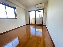 メイプル舟入 3階1Kのリビング/ダイニング