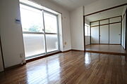 ※別部屋の写真です