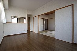 居間