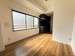 ＬＵＣＩＲ十日市 4階ワンルームのリビング/ダイニング