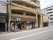 コンビニ「デイリーヤマザキ広島十日市店まで160ｍ」