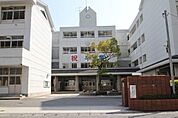 中学校「広島市立井口台中学校まで1222ｍ」