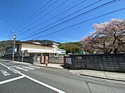 小学校「呉市立三坂地小学校まで700ｍ」