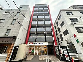 カルム大手町  ｜ 広島県広島市中区大手町5丁目（賃貸マンション1K・8階・25.00㎡） その1