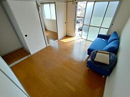 居間