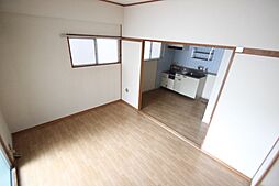 居間