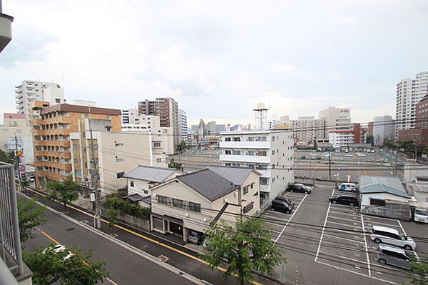 広島県広島市東区光町2丁目(賃貸マンション3LDK・4階・64.50㎡)の写真 その12