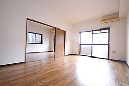 サラマンカビル 1階1LDKのリビング/ダイニング