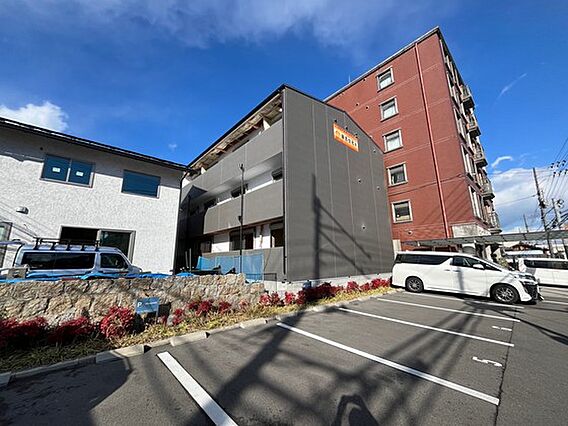 ドラム王国_外観_1