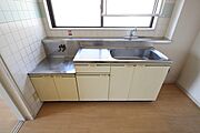 ※別の部屋の写真です。
