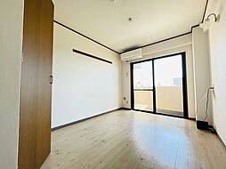 サンパレス横川 8階1Kのリビング/ダイニング