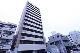 広島県広島市中区千田町3丁目（賃貸マンション3LDK・11階・72.77㎡） その1