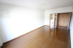 WIDE ONE KAWAI 4階1Kのリビング/ダイニング