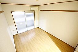 第三落海ビル 4階1Kのリビング/ダイニング