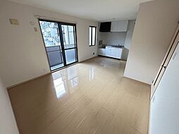 メゾン山田 D棟 1階2LDKのリビング/ダイニング