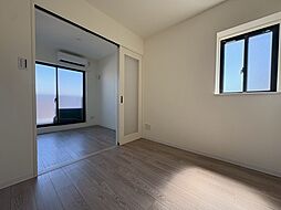 グレース十日市 9階1LDKのリビング/ダイニング