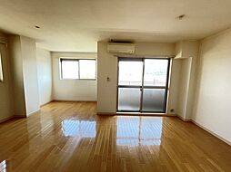 ヴィランス大塚II 1階1LDKのリビング/ダイニング