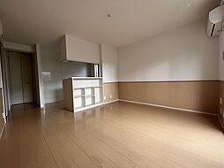 クレストＭ 1階2LDKのリビング/ダイニング