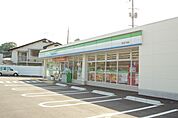 コンビニ「ファミリーマート深川五丁目店まで1005ｍ」