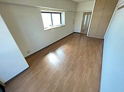 コンフォール下原 3階1Kのリビング/ダイニング