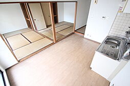 居間