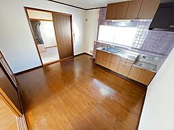 居間