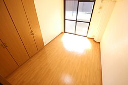 ベルジュII番館 2階2LDKのリビング/ダイニング