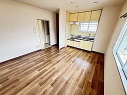 コーポカワチ 4階2LDKのリビング/ダイニング